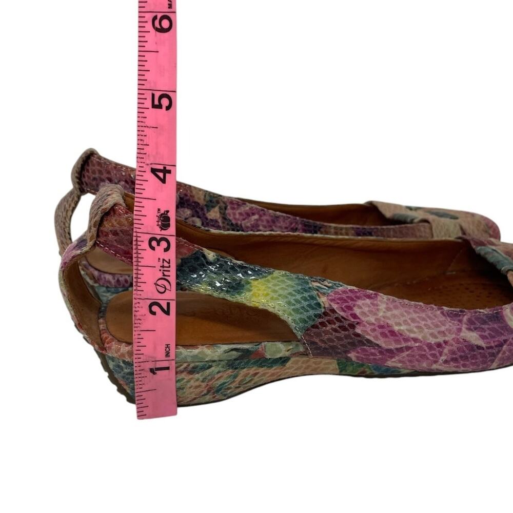 Gentle Souls Kenneth Cole It's So Fun Leather Floral Sling Back Sandals Sz 8.5M - Picture 13 of 13